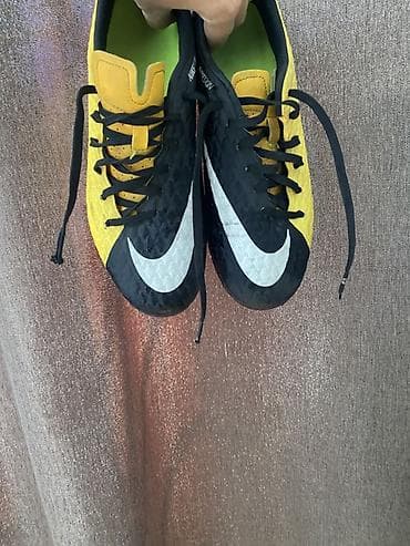 секонд обувь: Футбольные бутсы Nike Hypervenom - Модель: Nike Hypervenom (линейка — 3