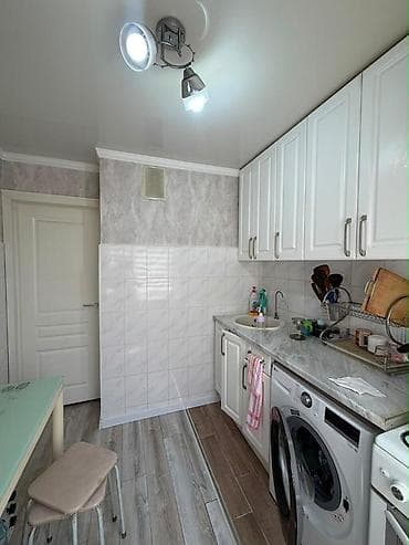 104: 🏡 Продается 3-комнатная квартира 📍 Район: Кирком 🏢 104 серия 🔹 — 6