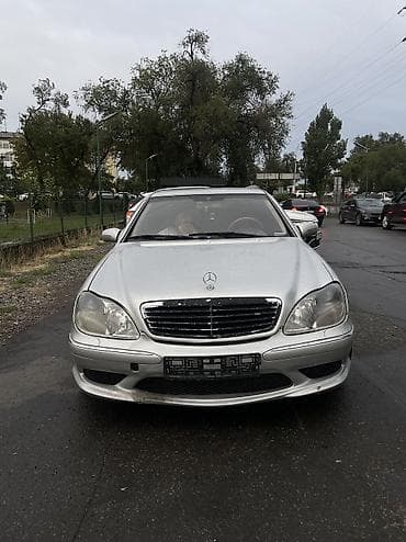 Mercedes-Benz 220: 2000 г., Автомат, Бензин, Седан — 1