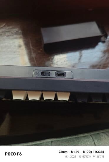 Смарт-часы: Клавиатура, Механическая, Проводное подключение, Размер: 75% — 8