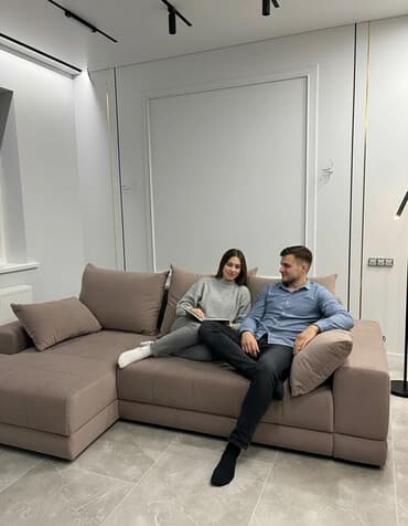 кызыл кыя диван: Бурчу бар диван, Бүктөө, Үч кишилик — 1