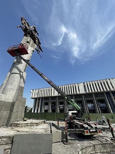 ремонт кму: Услуги автовышки, высота подъёма от 12м до 35м,люлька — 7