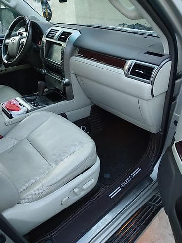 блок ауди: Lexus GX: 2010 г., 4.6 л, Автомат, Газ, Внедорожник — 5