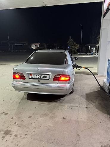 продаю или меняю мерседес: Mercedes-Benz E-Class: 2001 г., 2.2 л, Автомат, Дизель, Седан — 3
