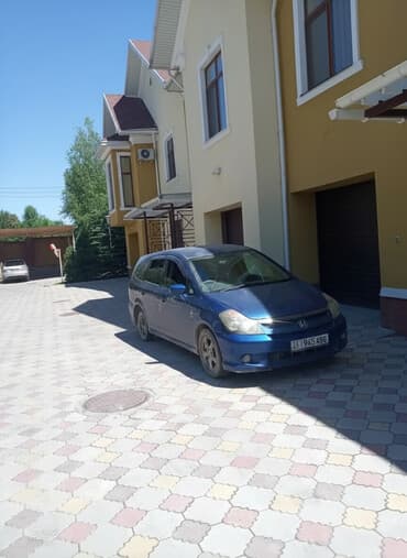 купить грузовой автомобиль с манипулятором бу: Honda Stream: 2003 г., 1.7 л, Вариатор, Бензиновая, Минивэн — 3