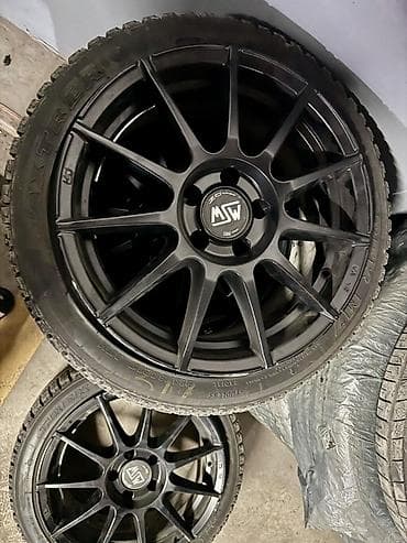 Диски: Литые Диски R 17 OZ Racing, Комплект, отверстий - 5, Б/у — 2