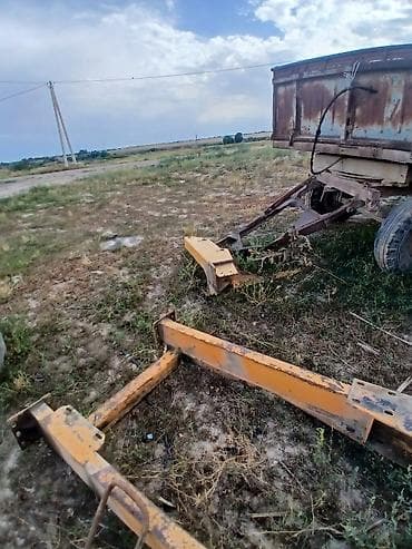 Запчасти для спецтехники: Навесное оборудование для экскаватора-погрузчика (комплект узлов) - — 2