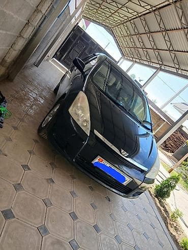 step 2: Toyota WISH: 2004 г., 1.8 л, Автомат, Бензин, Минивэн — 3