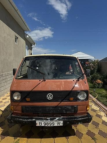чехлы бу: Volkswagen Transporter: 1984 г., Бус — 2