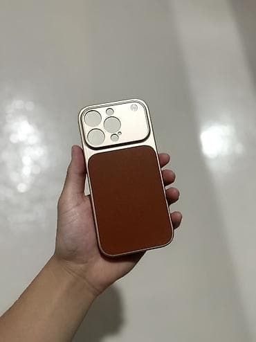 10 iphone: Чехлы на IPhone 16 pro 
Цена указана за два чехла! — 3