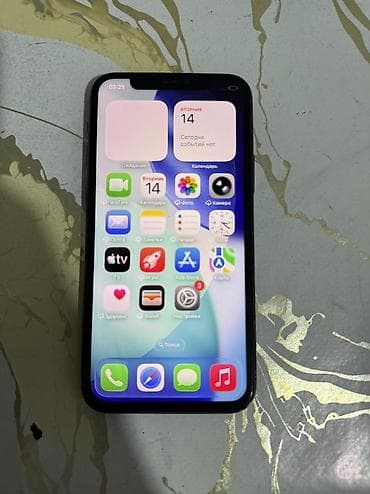 Техника и электроника: IPhone 11 Pro, 256 ГБ, серый космос - Экран: есть скол на экране (со — 2