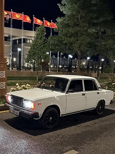 lada 9: ВАЗ (ЛАДА) 2107: 2005 г., Механика, Бензин, Седан — 3