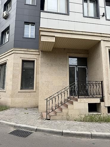 Продажа коммерческой недвижимости: Продажа офисов 91 м², Без ремонта, Многоэтажное здание, 1 этаж — 1