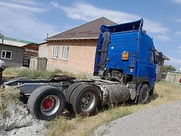 elgrand e51: Тягач, Volvo, 1999 г., Самосвал — 7