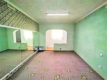 студия на аренду: . Сдаю 2-комн. в цокольном помещении, вход отдельный под квартиру — 7