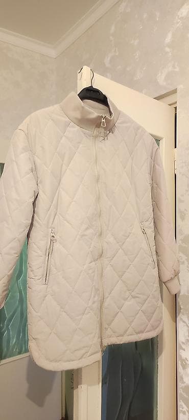 slim patch: Куртка демисезонная,совсем новая,большим стала,размер Lка,цена 1300 — 1