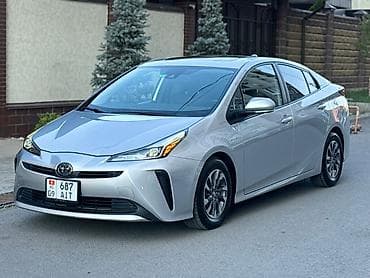 1: Toyota Prius: 2021 г., 1.8 л, Робот, Гибрид, Лифтбек — 1