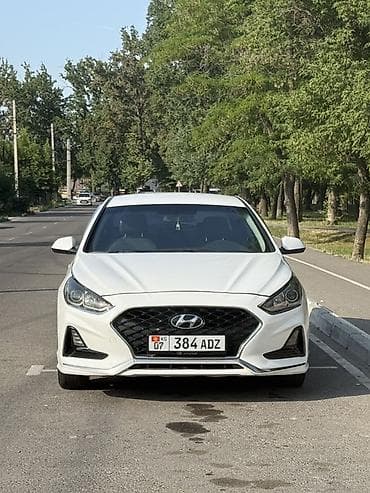 Hyundai Sonata: 2018 г., 2 л, Автомат, Бензин, Седан