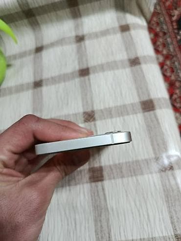 продам айфон 10: IPhone 12, Б/у, 128 ГБ, Белый, Коробка, 75 % — 3