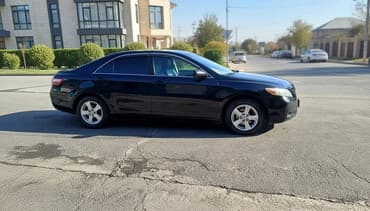 срочно продаю в связи с переездом: Toyota Camry: 2007 г., 2.4 л, Автомат, Бензин, Седан — 2