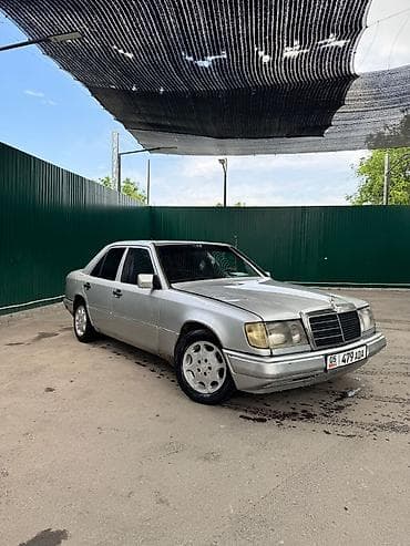 багажник мерс: Mercedes-Benz W124: 1990 г., 2.3 л, Механика — 10