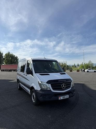 ford c max: Легкий грузовик, Mercedes-Benz — 1