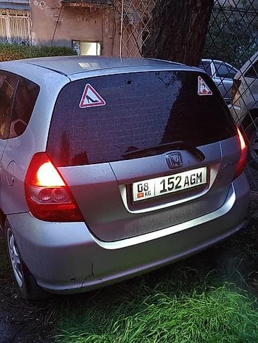 хонда серб: Honda Jazz: 2003 г., 1.4 л, Вариатор, Бензин, Хэтчбэк — 9