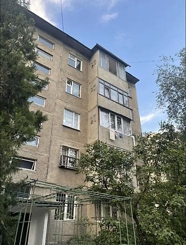 variant kg: 2 комнаты, 46 м², 104 серия, 5 этаж, Косметический ремонт — 1