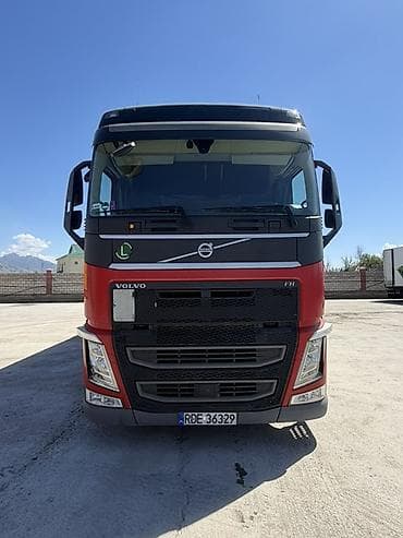 прицеп на троктор: Тягач, Volvo, 2019 г., Тентованный — 3