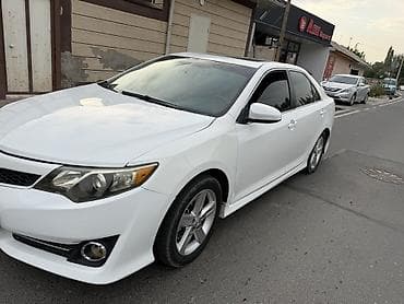 Унаа: Toyota Camry: 2012 г., Автомат, Бензин, Седан — 2