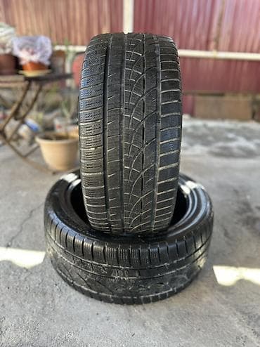 есть трещина: Шины 255 / 40 / R 19, Зима, Б/у, Пара, Hankook — 1