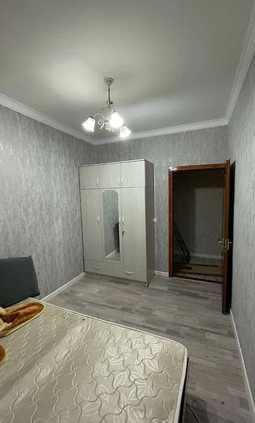 Батирлер: 2 бөлмө, 65 м², 12-мкр 106-серия, 1 кабат, Евро оңдоо — 8