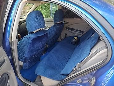жак бу: Nissan Almera: 2001 г., 1.5 л, Кол менен иштөөчү, Бензин, Седан — 3