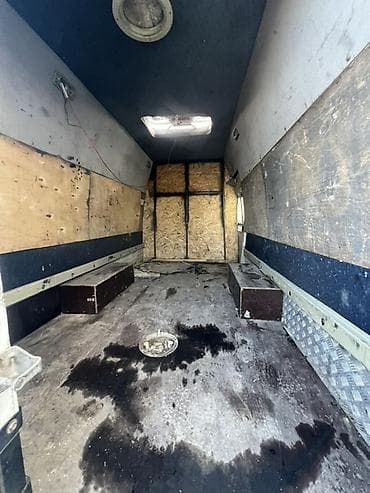 r19 bmw: Легкий грузовик, Ford, Дубль, 3 т, Б/у — 5