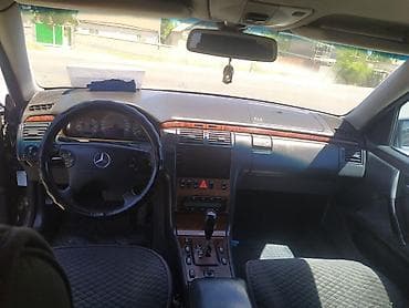 w211 стоп: Mercedes-Benz E-Class: 2001 г., Универсал — 7