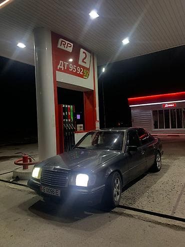 мерс 200 с: Mercedes-Benz W124: 1989 г., 2 л, Седан — 3