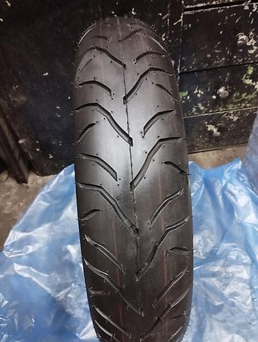 покрышки для мото: Мотошина бескамерная (tubeless), дорожный/туринговый протектор — 3