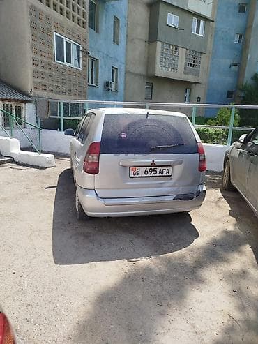 Транспорт: Mitsubishi Space Star: 2002 г., 1.6 л, Механика, Бензин, Минивэн — 6
