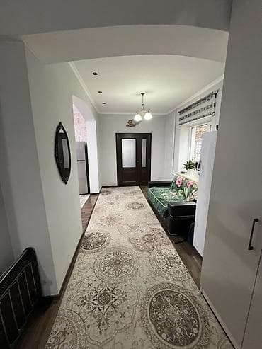 в районе кызыл аскер: 🚨 Срочно продается дом в Кызыл-Аскере! 🏡 Дом в хорошем состоянии 💰 — 5