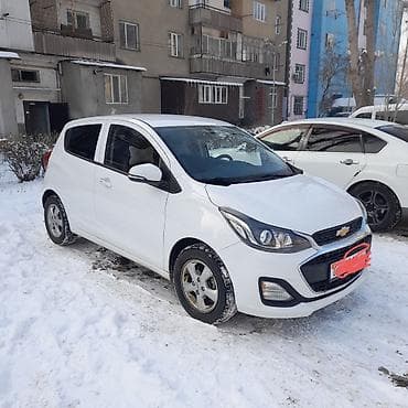 bmw e9: Chevrolet Spark: 2022 г., 1 л, Вариатор, Бензин, Седан — 7