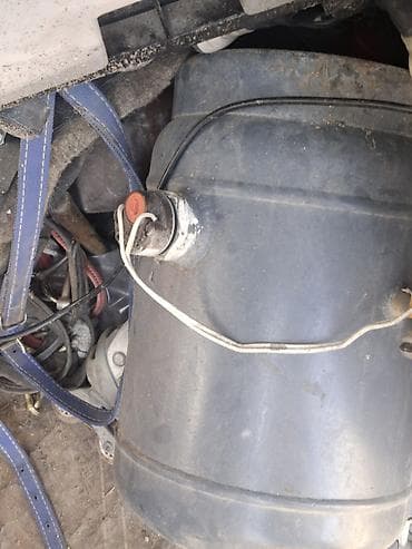 Баллон ГБО цилиндрический для автомобиля - Тип: цилиндрический