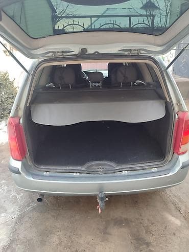 не спеша: Ford Focus: 2003 г., 1.6 л, Механика, Бензин, Универсал — 7