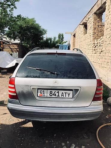 дверные карты w211: Mercedes-Benz C-Class: 2002 г., 2 л, Автомат, Бензин, Универсал — 2