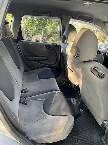 cr v 1 поколение: Honda Fit: 2002 г., 1.3 л, Вариатор, Бензин, Хэтчбэк — 10