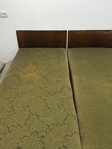 кухинний мебел: Комплект мебели для спальни в классическом стиле. Состав: - Две — 1
