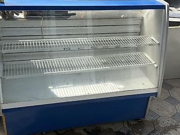 стол холодильный: Для молочных продуктов — 1