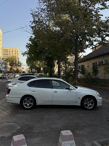 Toyota Aristo: 2004 г., 3 л, Автомат, Газ, Седан — 1