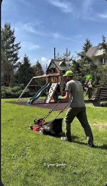 обрезка деревье: Уборка территории, Уборка двора и сада — 4