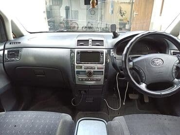 очень срочно продам: Kia : 2.4 л, Автоматтык, Газ, Вэн/Минивэн — 4