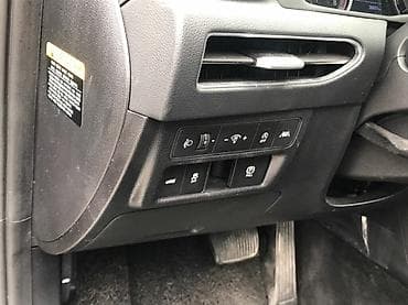 c4 с4: Hyundai Sonata: 2019 г., Седан — 3